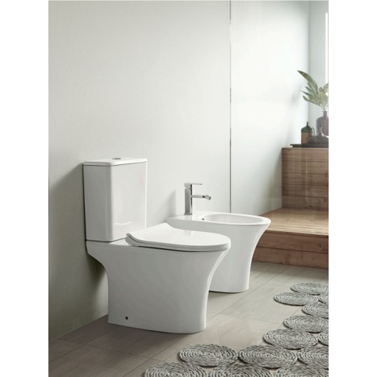 Унитаз напольный безободковый Ceruttispa Bernina 1217A Унитаз напольный безободковый Ceruttispa Bernina 1217A